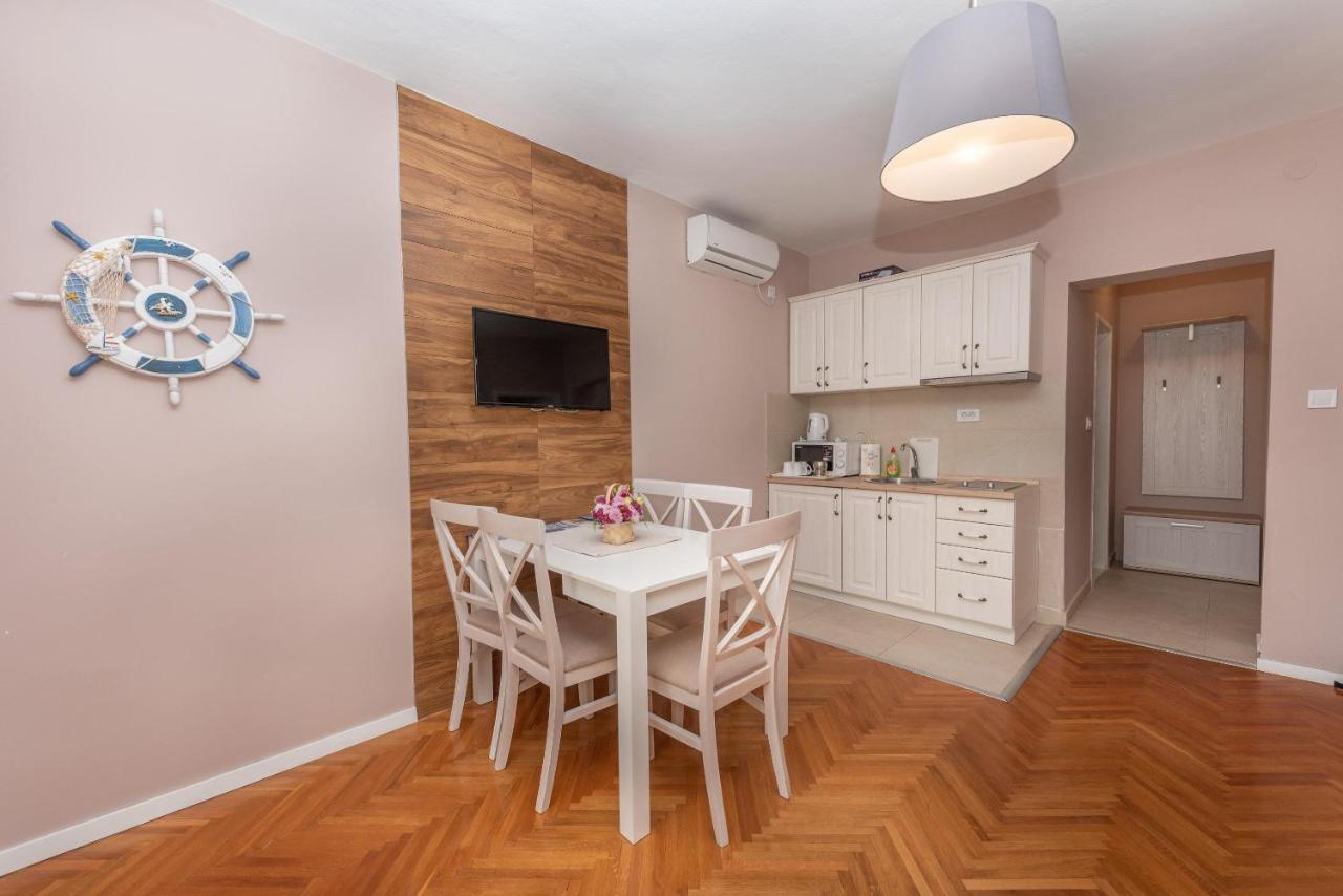 Ioannis Apartments Tivat Exterior foto