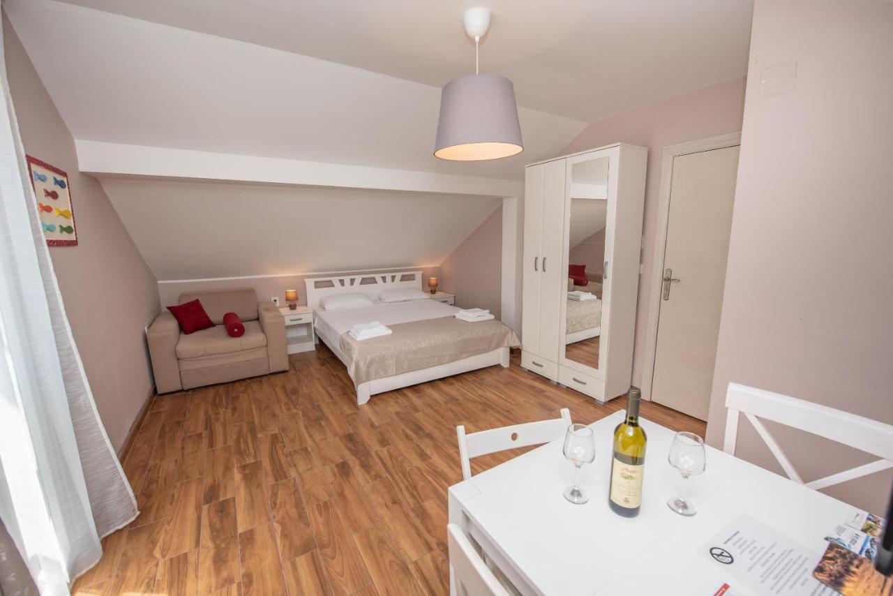 Ioannis Apartments Tivat Exterior foto